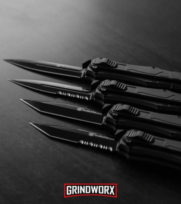 Smith & Wesson Spring Assisted Finger Actuator Spear Point OTF Knife - Black 5 Smith & Wesson Spring Assisted Finger Actuator Spear Point OTF Knife - Black - Image 5