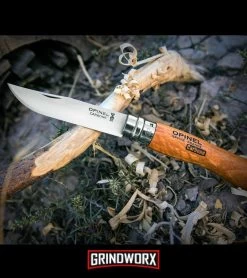 Opinel Knives No. 7 Beech Wood Folding Knife - Carbon Steel Plain -Knives Sale Online Shop opinel no7 Carbon Steel Knife Beech Wood BHQ 14348 dl large